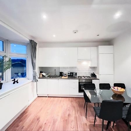 Prime Location Camden Luxury Apt Sleeps 6 London Exterior photo